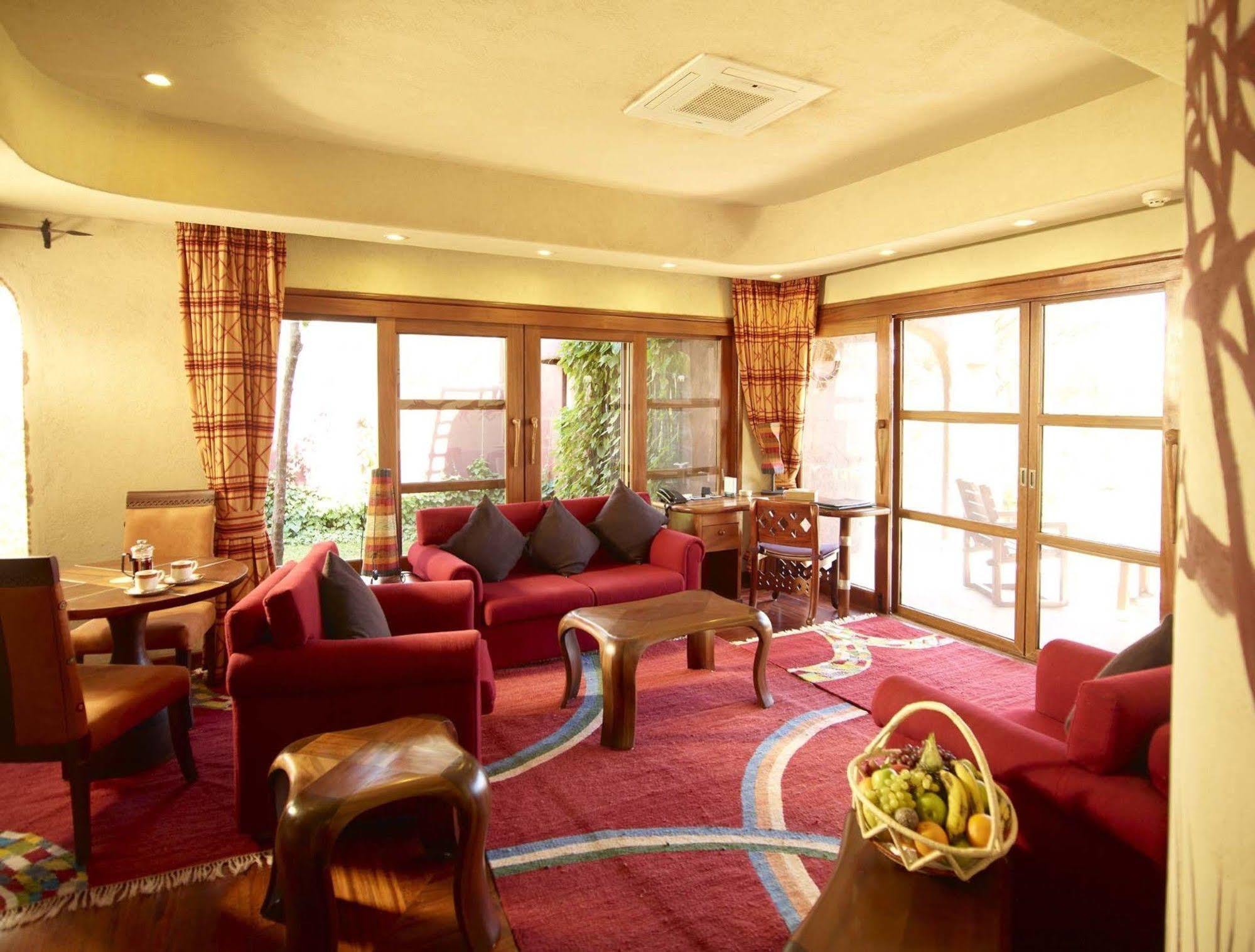 Amboseli Serena Safari Lodge 外观 照片